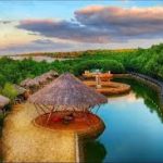 Danau Labuan Cermin: Hidden Gem Dua Rasa di Kalimantan