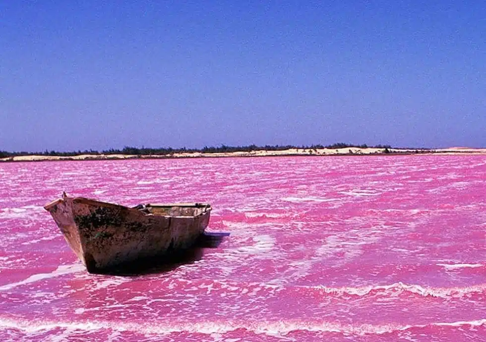 lake_retba